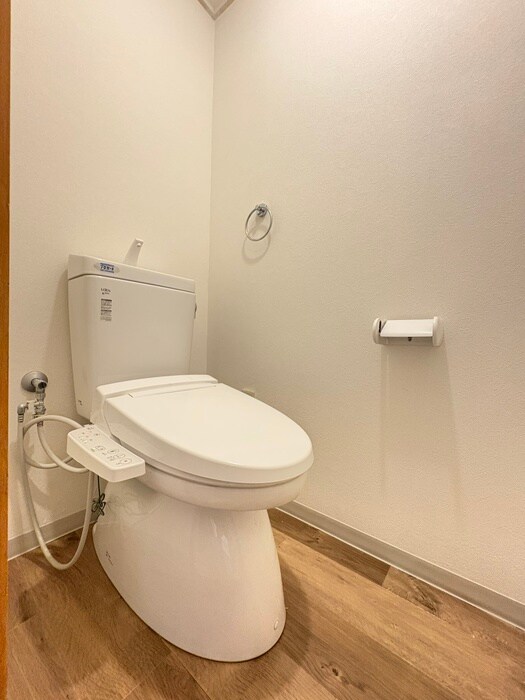 物件内観写真12　(トイレ)