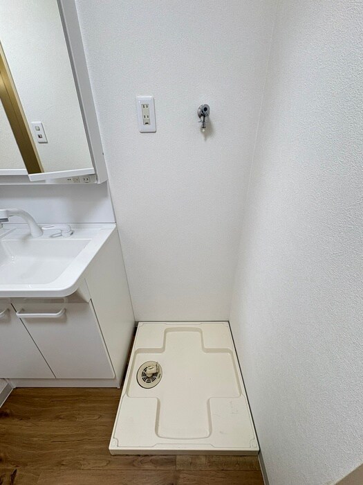 物件内観写真22　(洗濯機置場)