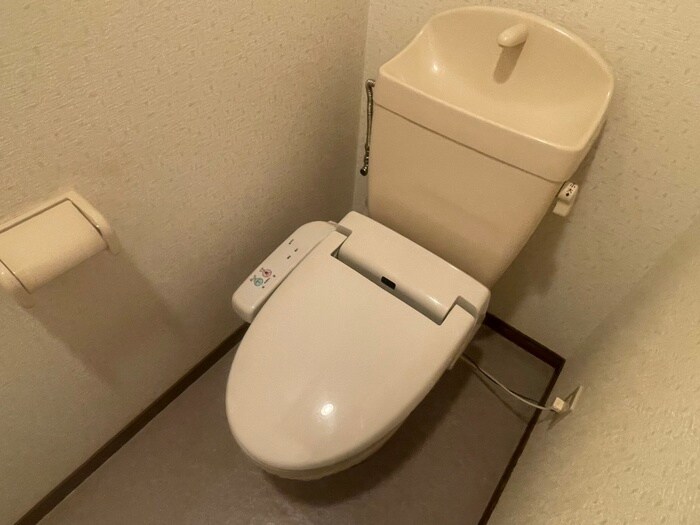 物件内観写真12　(トイレ)