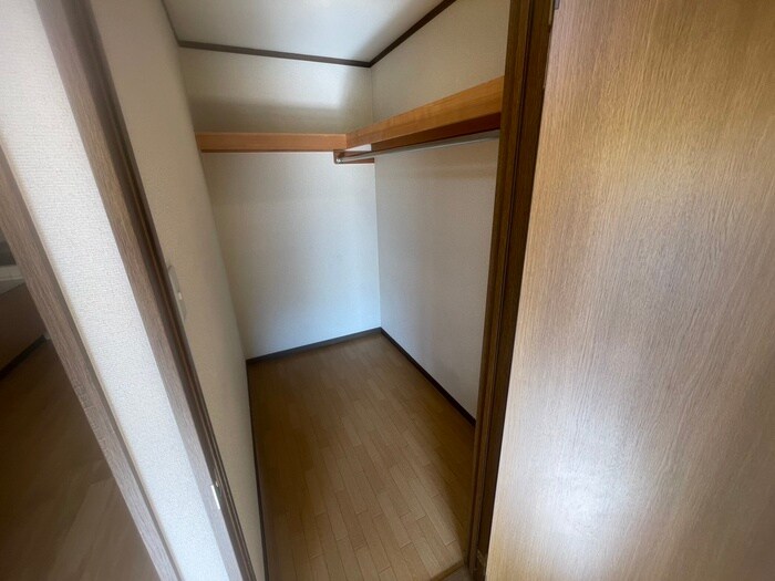 物件内観写真20　(収納)