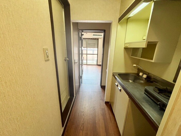 物件内観写真15　(廊下)