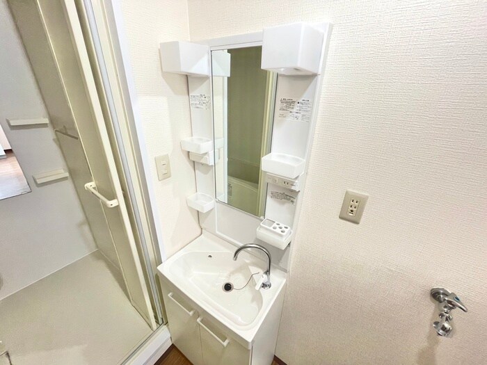 物件内観写真10　(洗面)