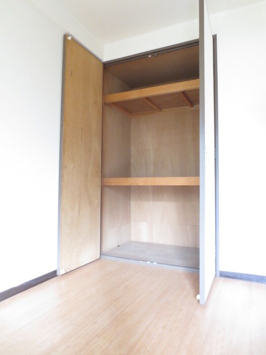 物件内観写真11　(収納)