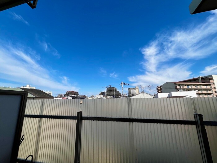 物件内観写真22　(室内からの展望)