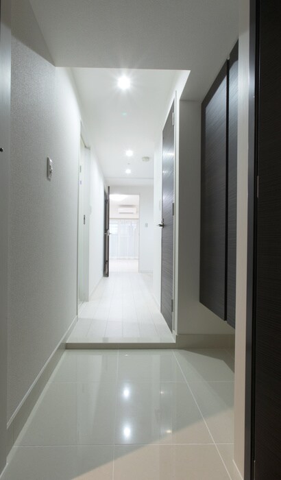 物件内観写真10　(廊下)