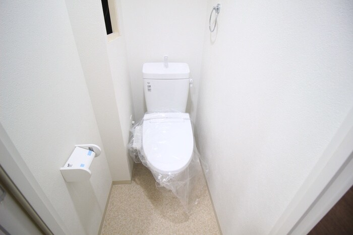 物件内観写真13　(トイレ)