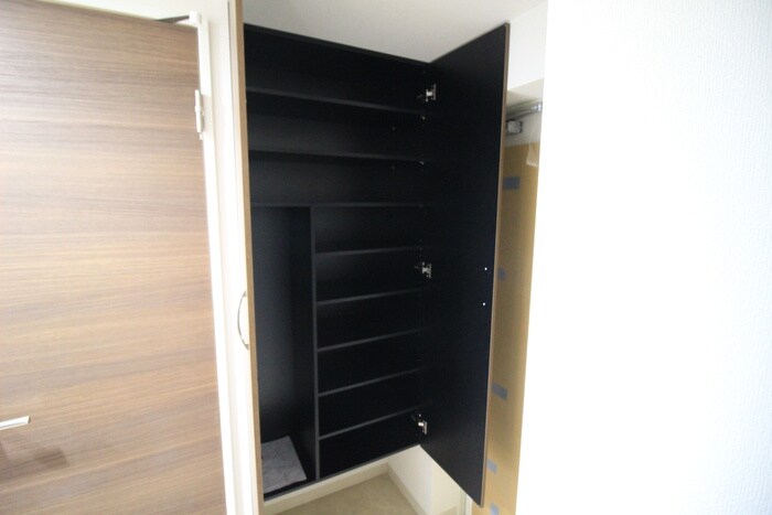 物件内観写真17　(靴箱)