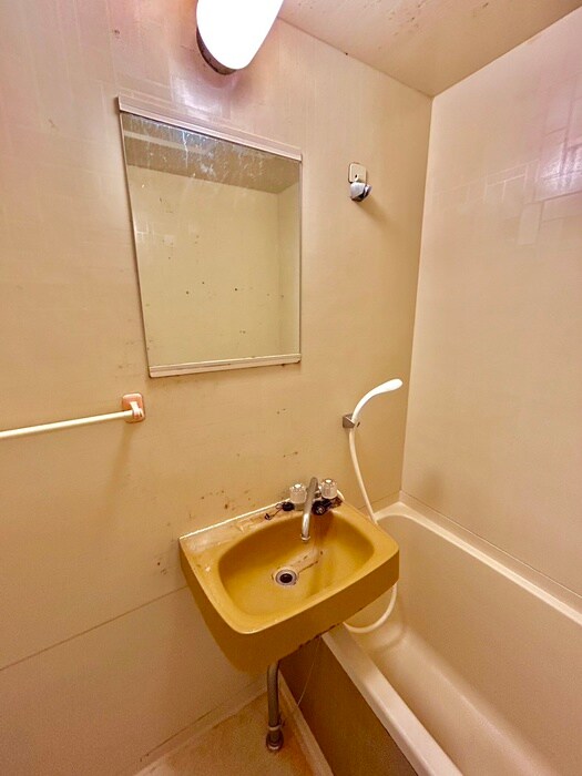 物件内観写真10　(洗面)