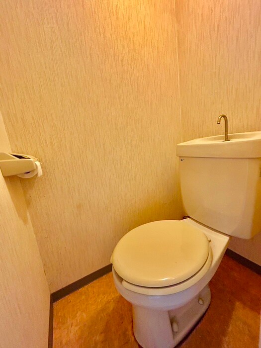 物件内観写真11　(トイレ)