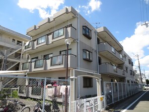 リヴ平田台外観写真