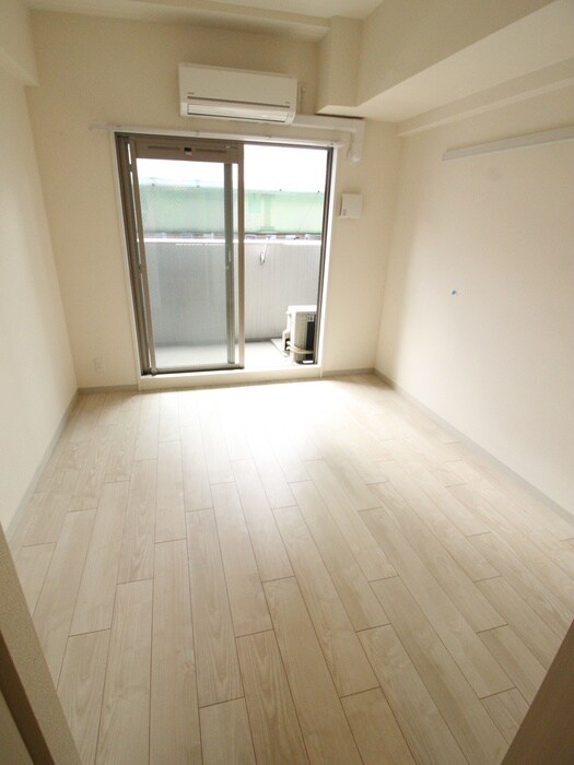 物件内観写真16　(居室)