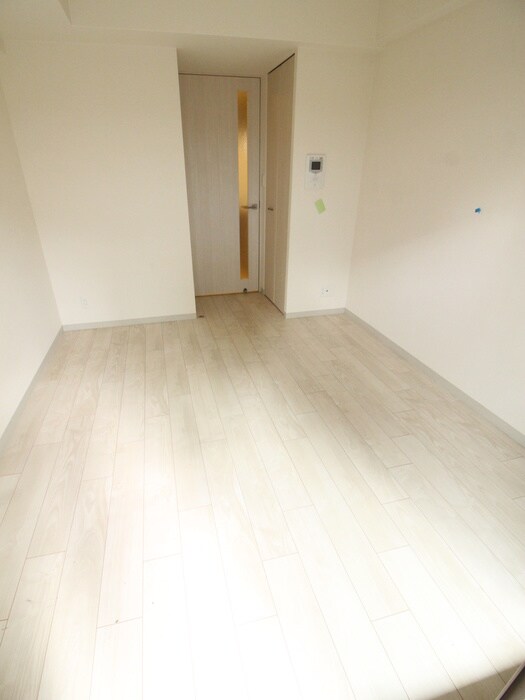 物件内観写真18　(居室)