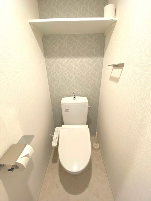 物件内観写真8　(トイレ)