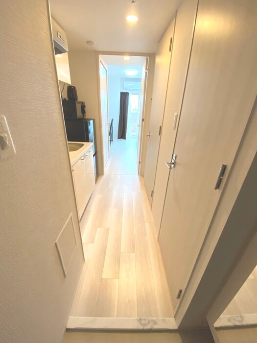 物件内観写真18　(廊下)