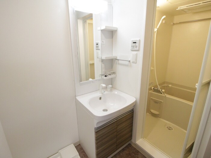 物件内観写真13　(洗面)