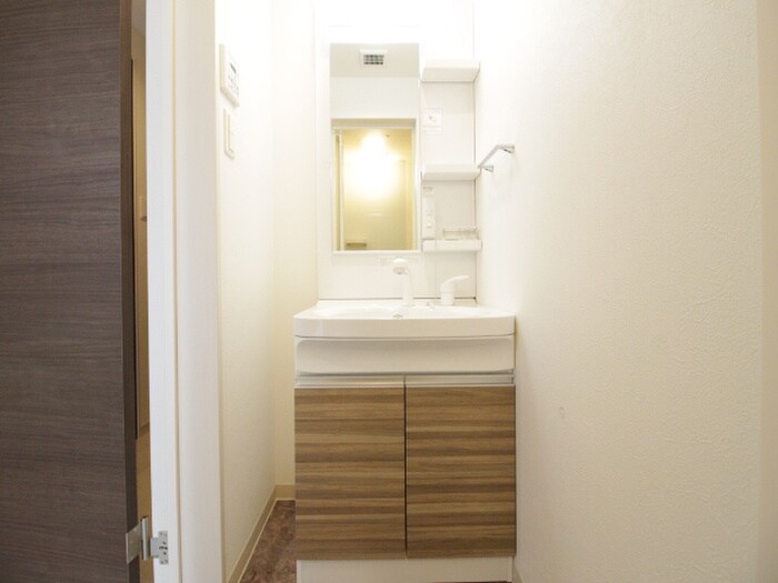 物件内観写真13　(洗面)