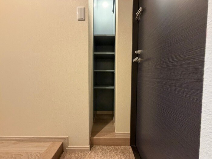 物件内観写真17　(靴箱)