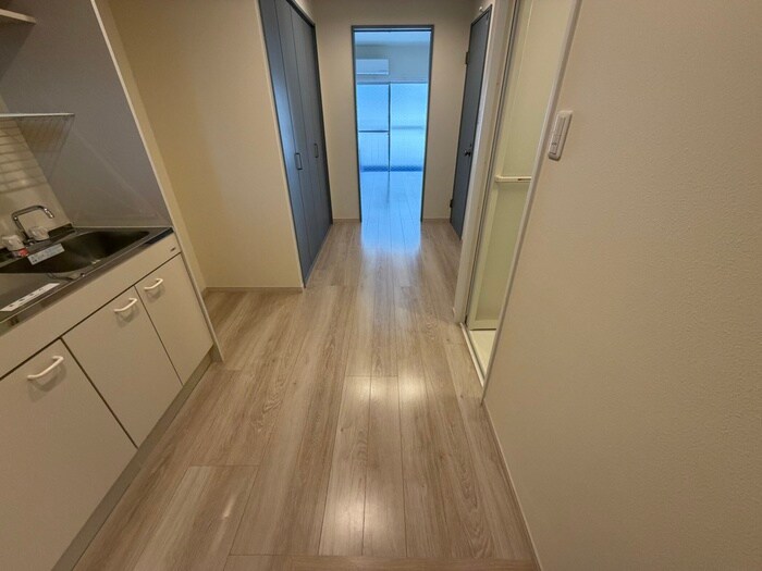 物件内観写真20　(廊下)