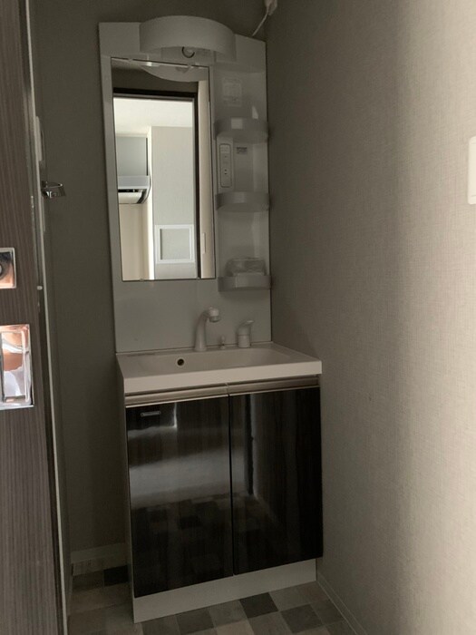 物件内観写真13　(洗面)