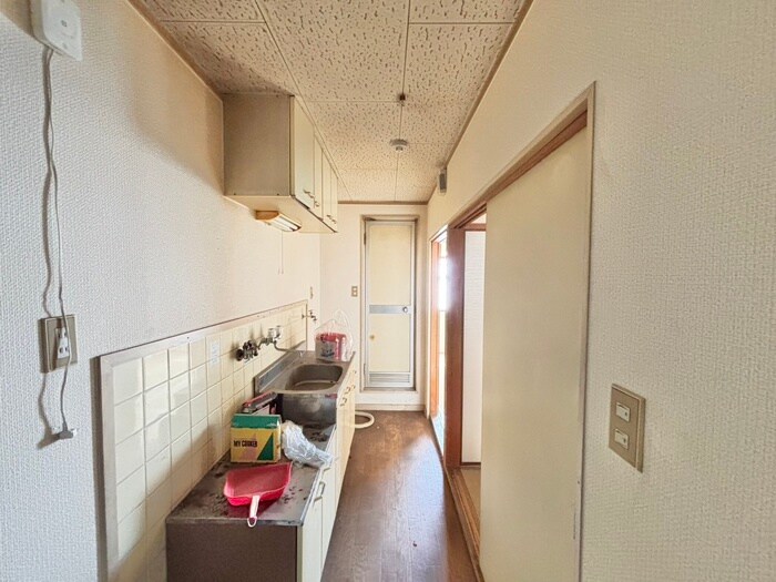 物件内観写真19　(廊下)