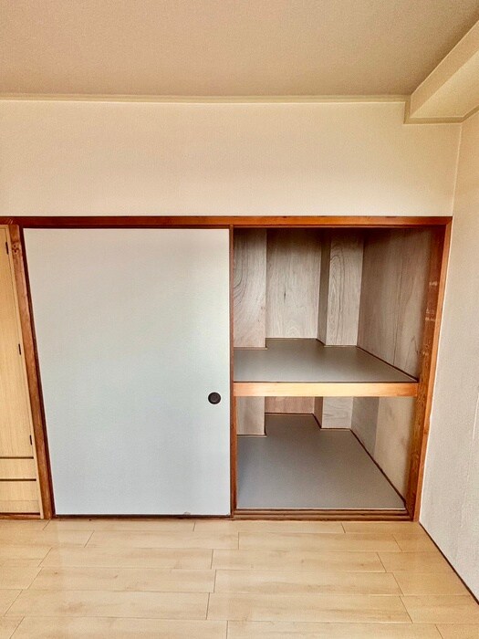 物件内観写真17　(収納)