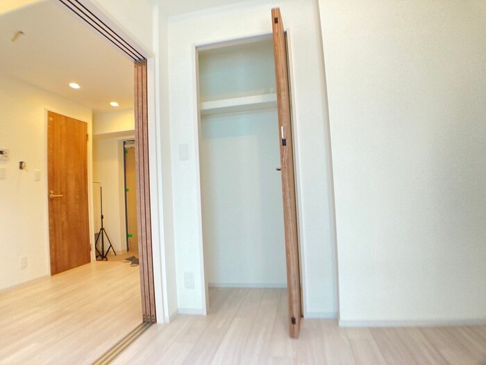 物件内観写真16　(収納)