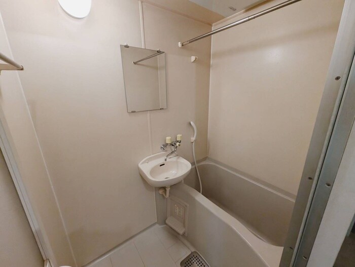 物件内観写真11　(バス／シャワールーム等)