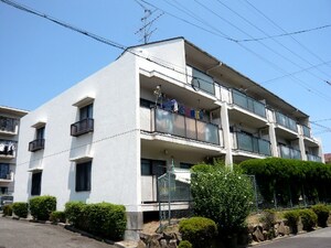 枚方マンション外観写真