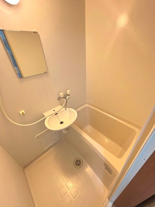 物件内観写真11　(バス／シャワールーム等)