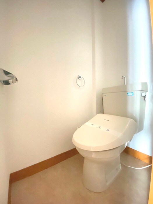 物件内観写真14　(トイレ)