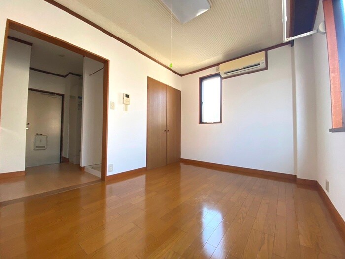 物件内観写真15　(居室)