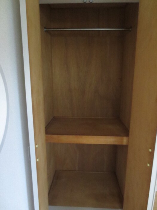 物件内観写真15　(収納)