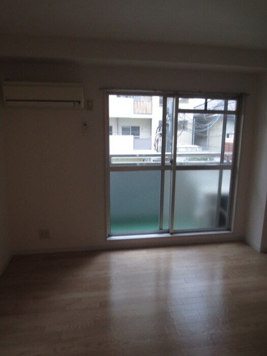 物件内観写真21　(居室)