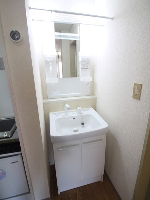 物件内観写真9　(洗面)