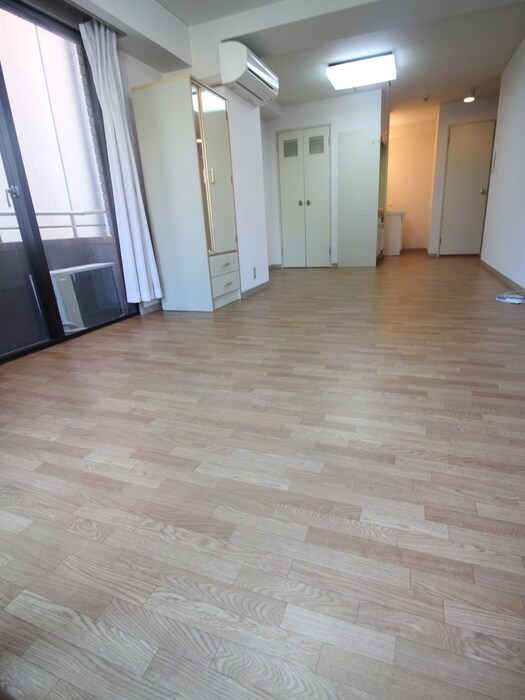 物件内観写真13　(居室)