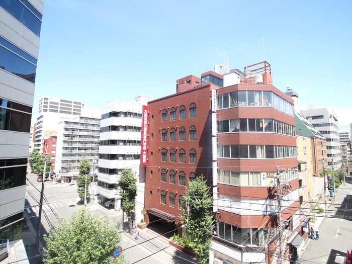 物件内観写真18　(室内からの展望)