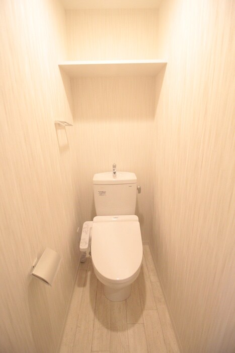 物件内観写真13　(トイレ)