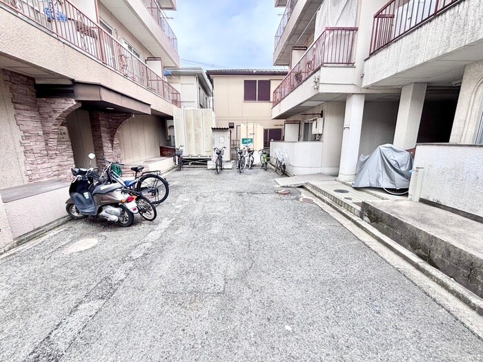 物件外観写真5　(周辺環境)