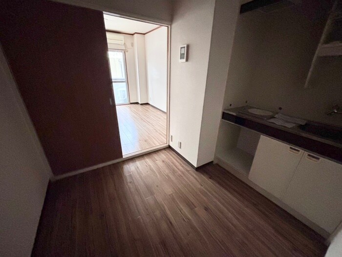 物件内観写真18　(居室)