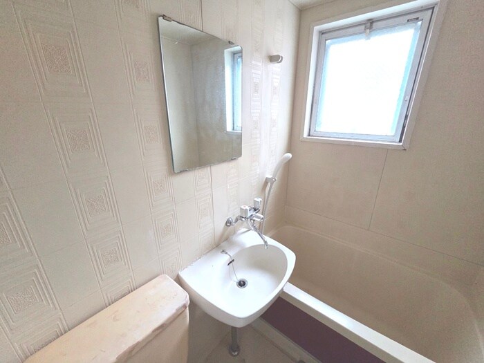 物件内観写真9　(洗面)