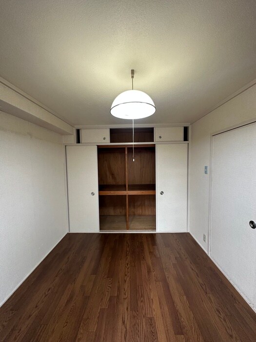 物件内観写真11　(居室)