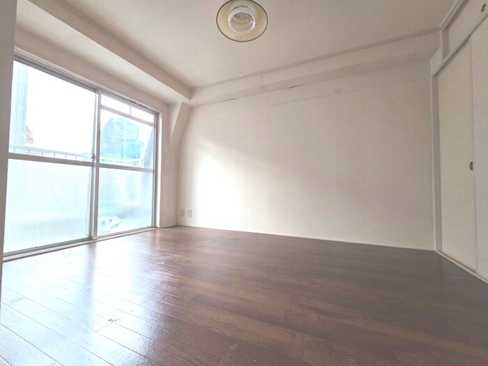 物件内観写真15　(居室)