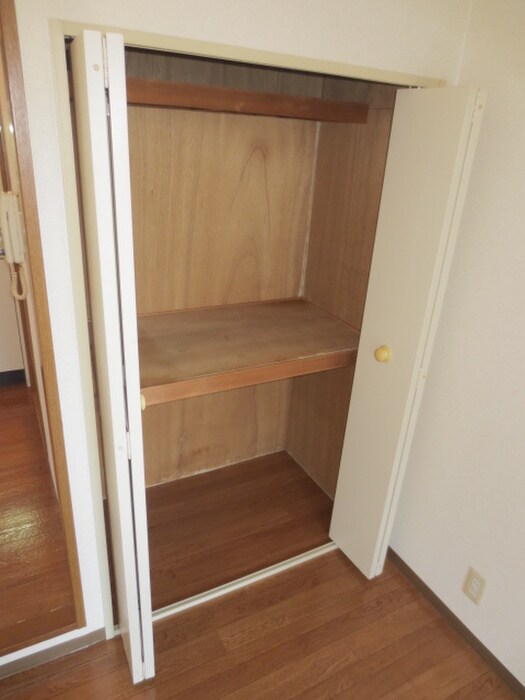 物件内観写真8　(収納)