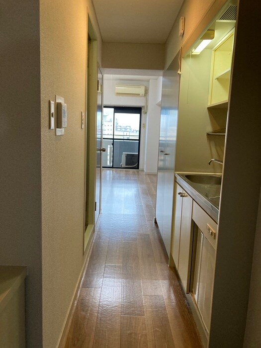 物件内観写真14　(玄関)