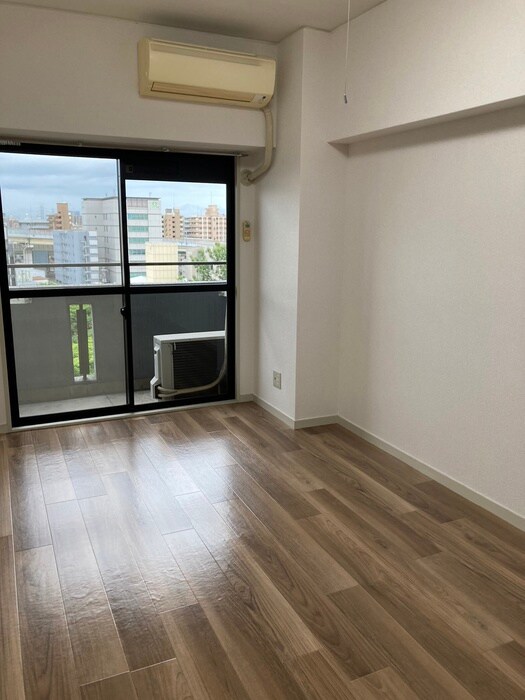 物件内観写真18　(居室)