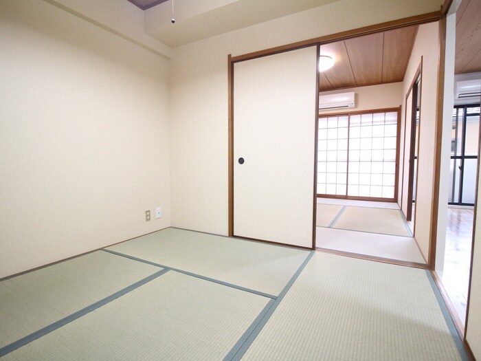 物件内観写真11　(居室)