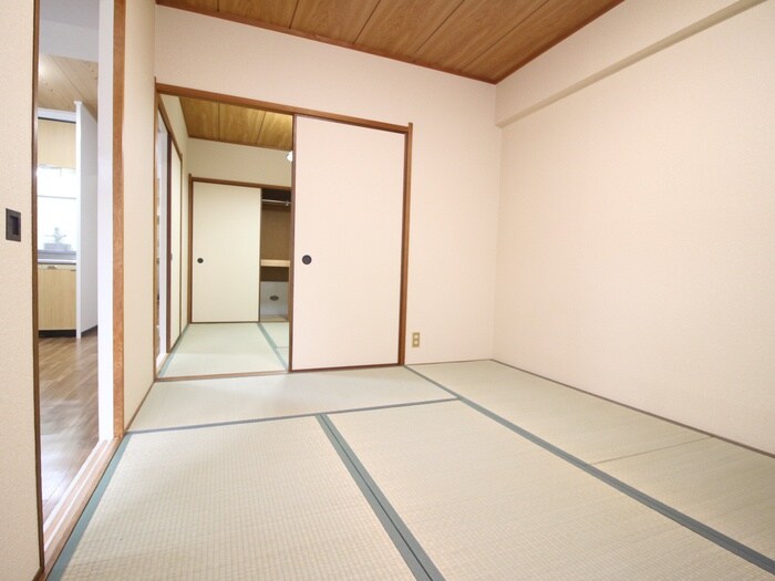 物件内観写真13　(居室)