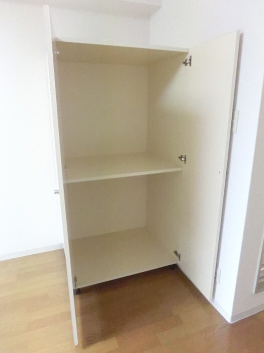 物件内観写真9　(収納)