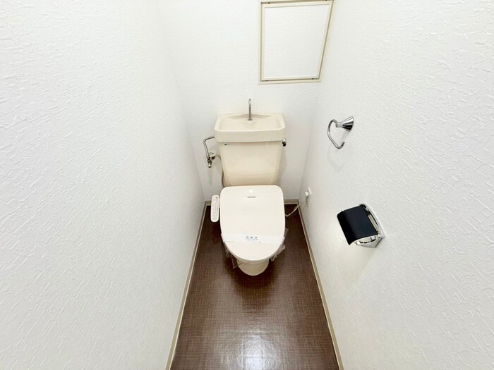 物件内観写真14　(トイレ)