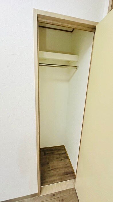 物件内観写真21　(収納)